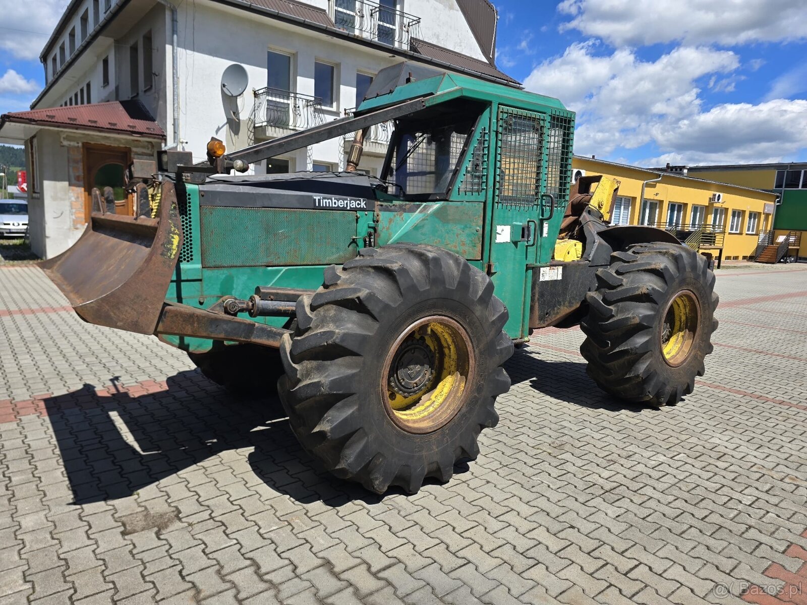 TIMBERJACK 240B - 8