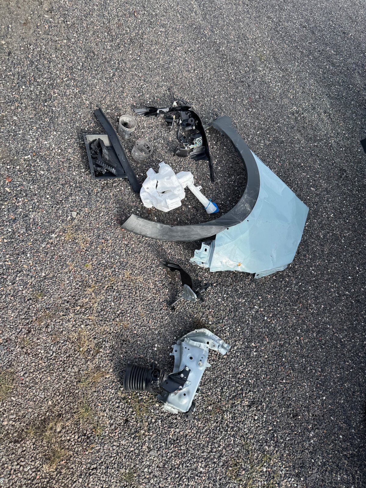 POJÍZDNÉ - Honda Jazz e:HEV 1.5 i-MMD Hybrid Crosstar (GR) - 8