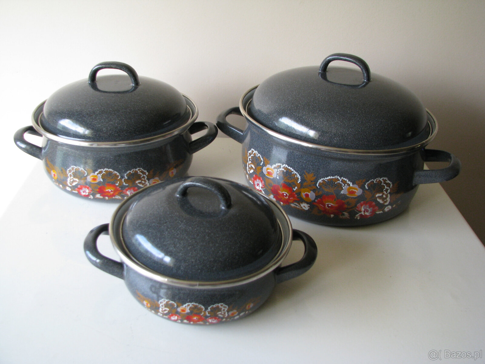 Solidne czeskie garnki emaliowane z czasów PRL z pokrywkami - 8