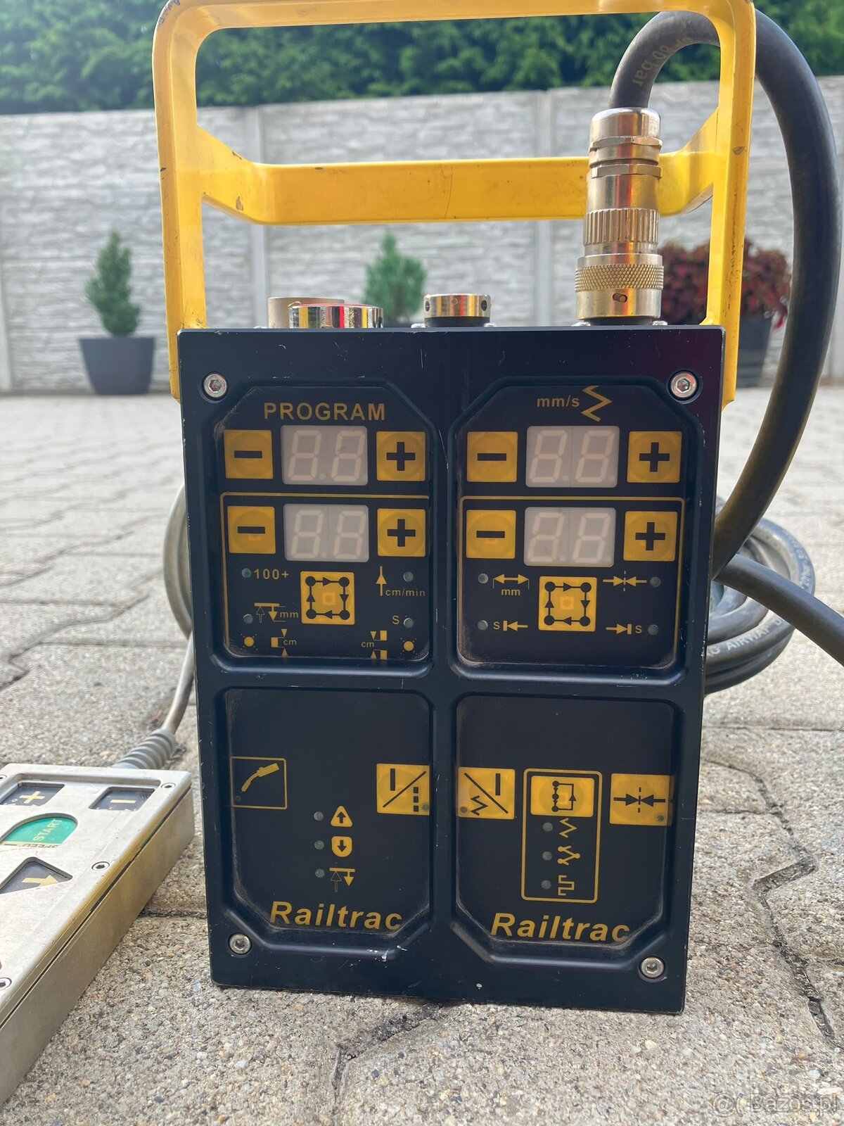 ESAB Railtrac FW1000 – automatyczny wózek spawalniczy - 8