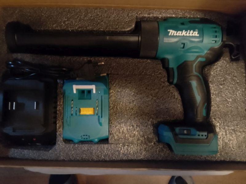 Wyciskacz Makita akumulatorowy pistolet do silikonu 6-biegów - 8