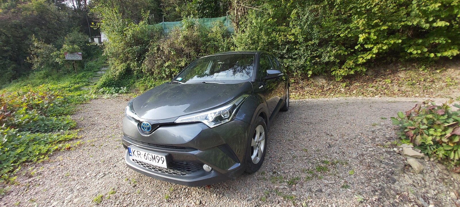 Sprzedam Toyotę CHR- hybryda - 8