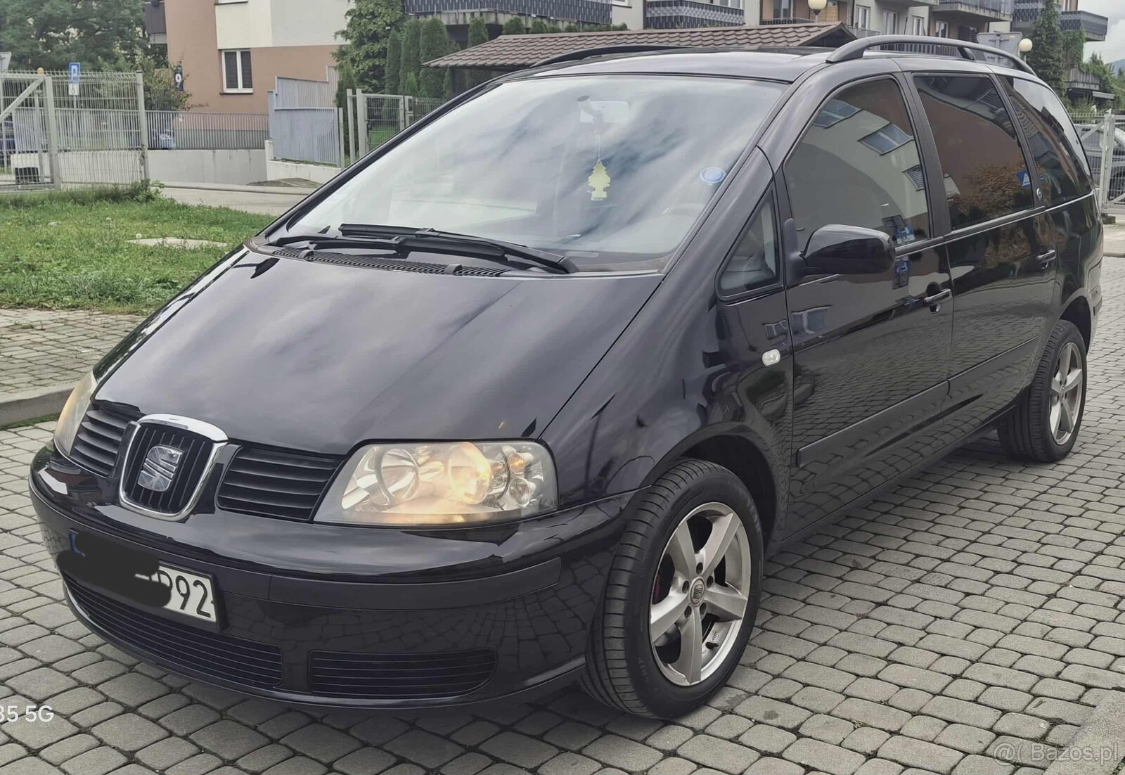 Sprzedam pięknego Seata Alhambra 1.9 TDI bardzo ładny stan - 8