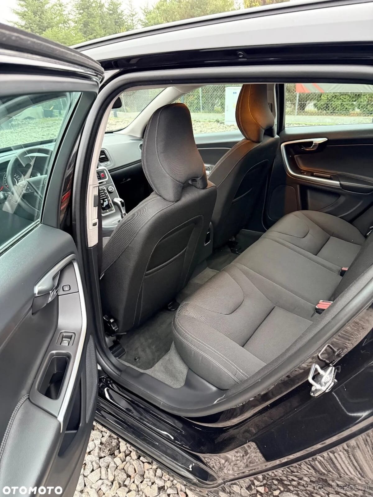 VOLVO V60 2017R 2,0DIESEL - 8