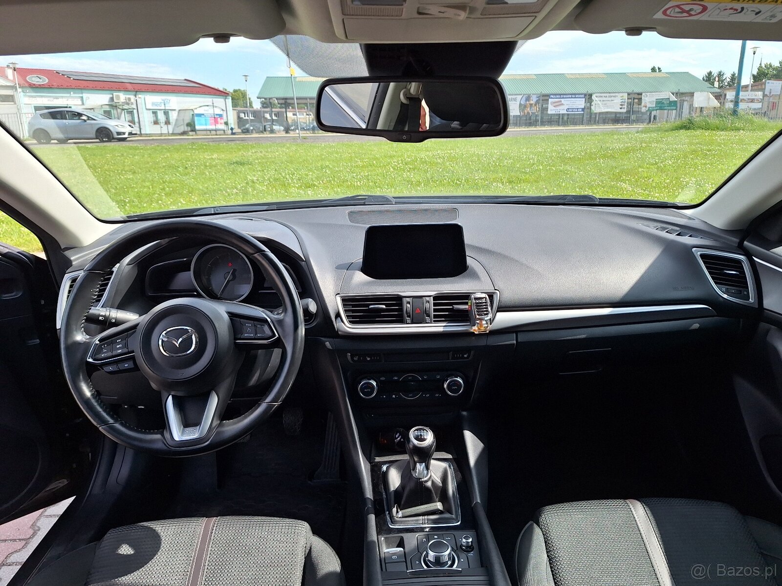 Sprzedam Mazdę 3 - 8