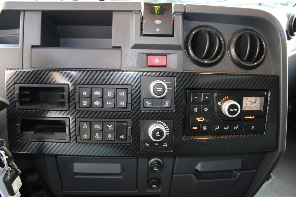 RENAULT T 440, NEZÁVISLÁ KLIMATIZACE - 8