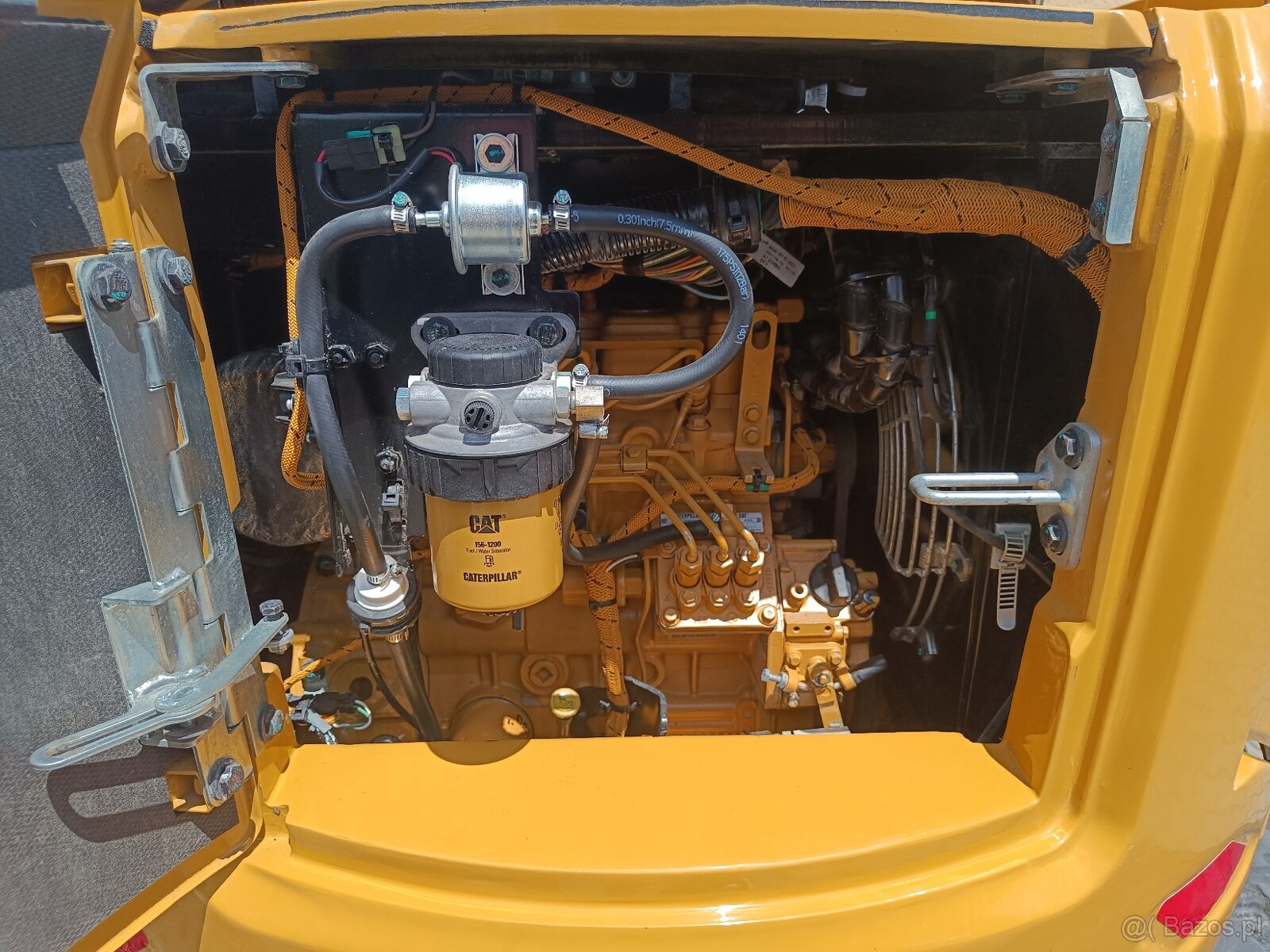 Minikoparka CAT 303.5 CR 07A - rok 2022 - klimatyzacja - 8