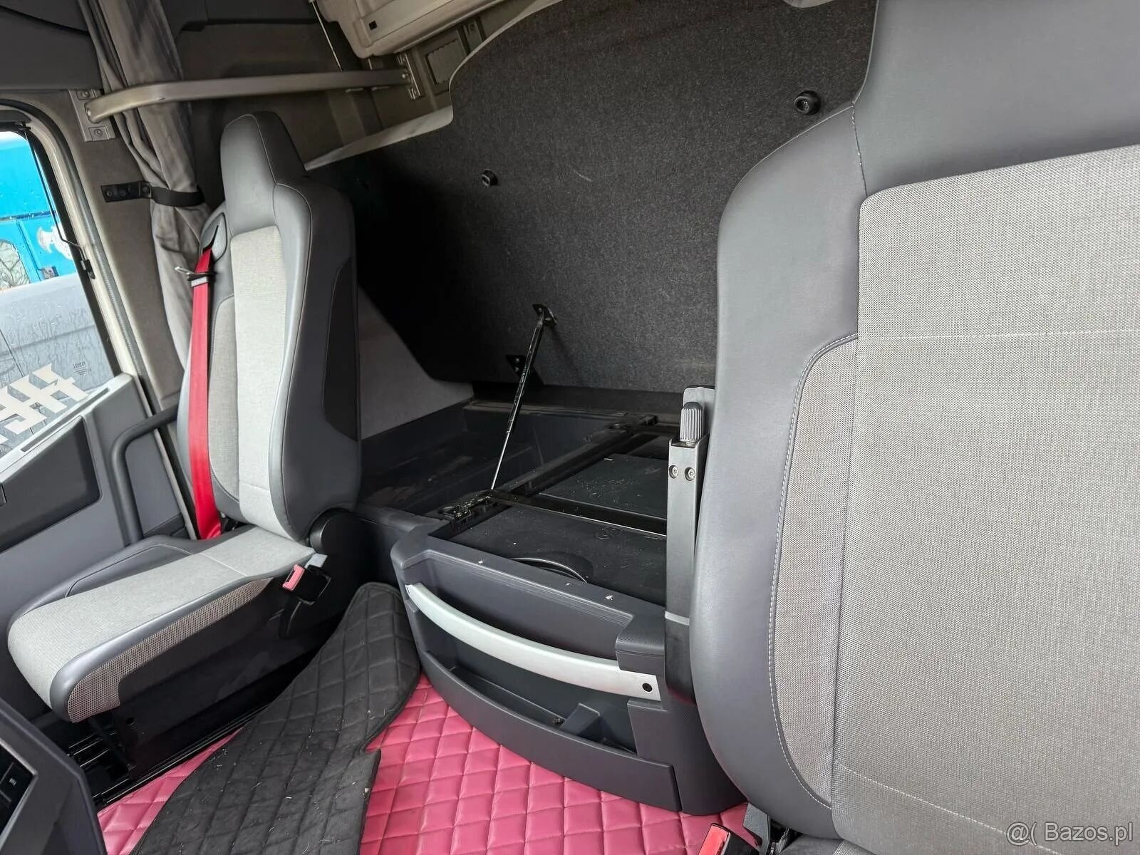 Renault T 440 typ HD001, CKZ42A - 8