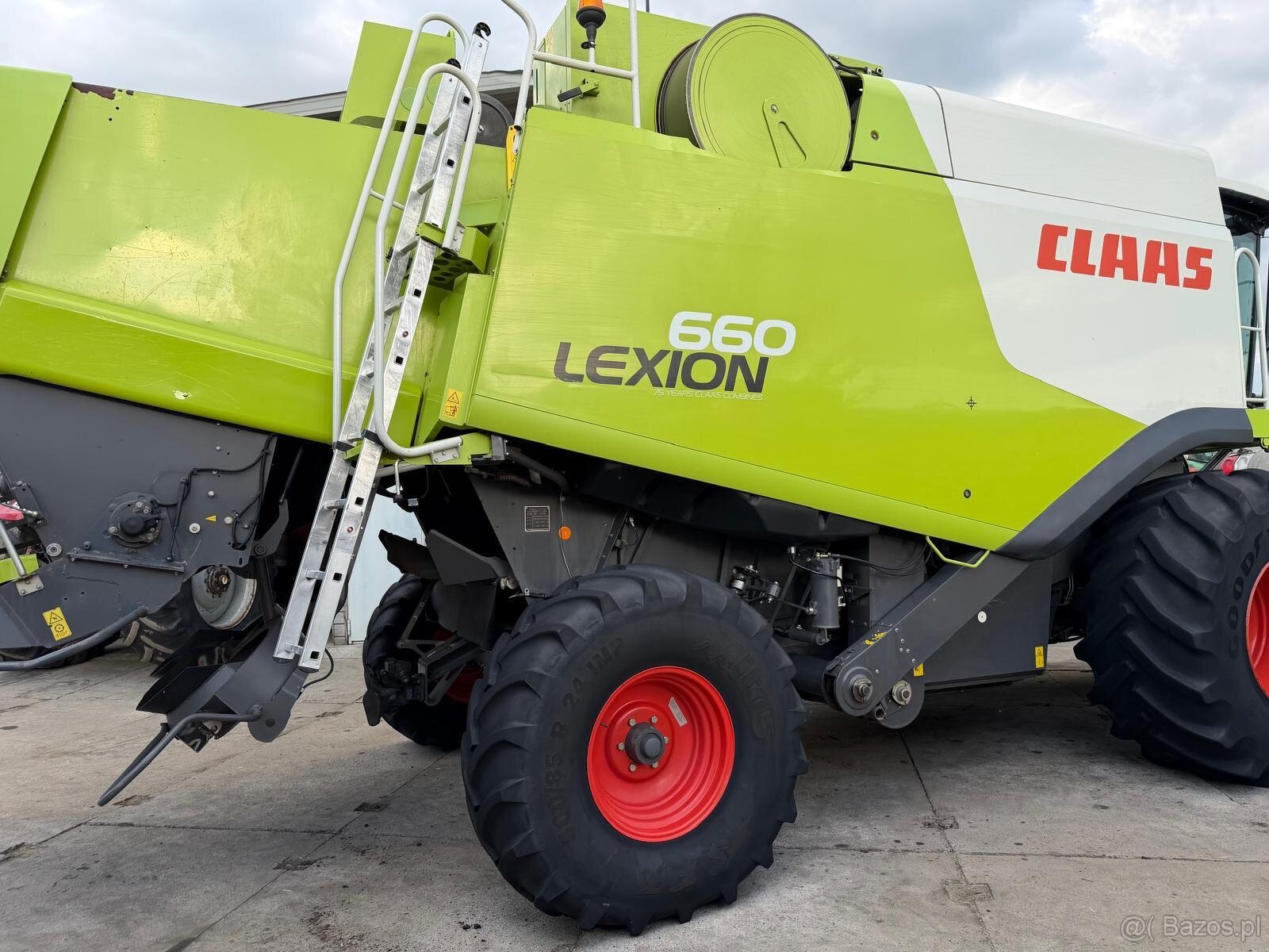 Kombajn zbożowy Claas Lexion 660 heder V750 rok 2011 cena 38 - 8