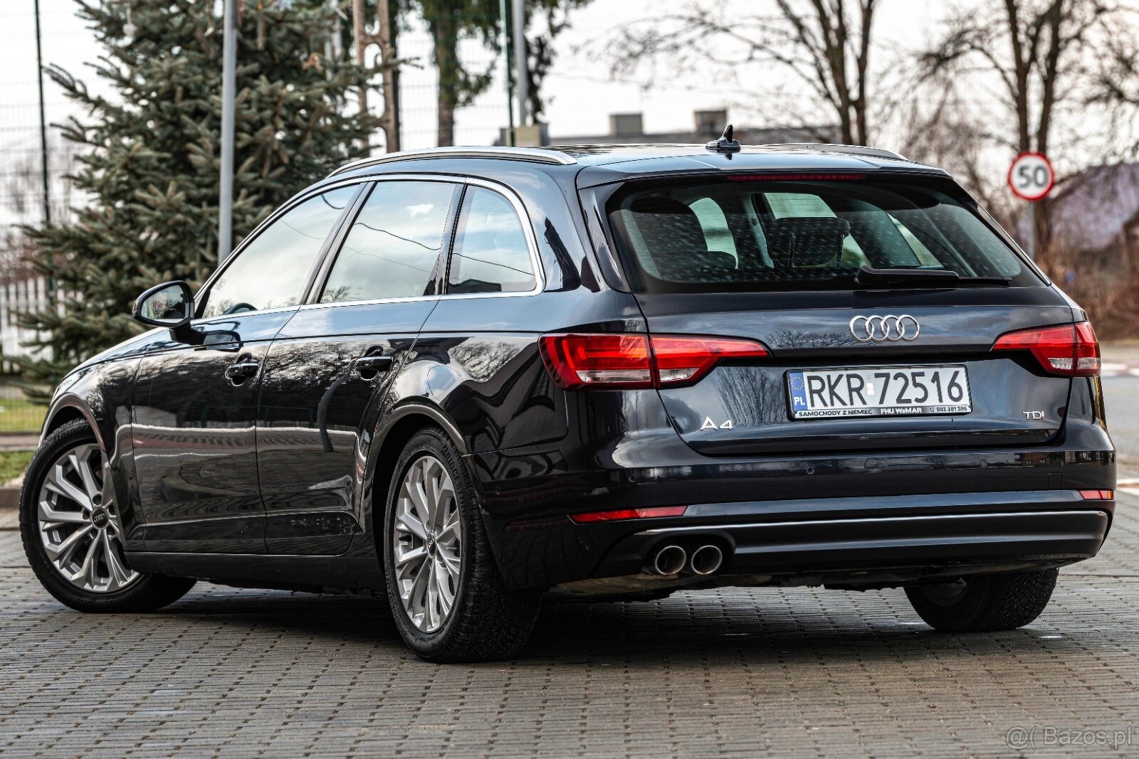 AUDI A4 Avant - 8