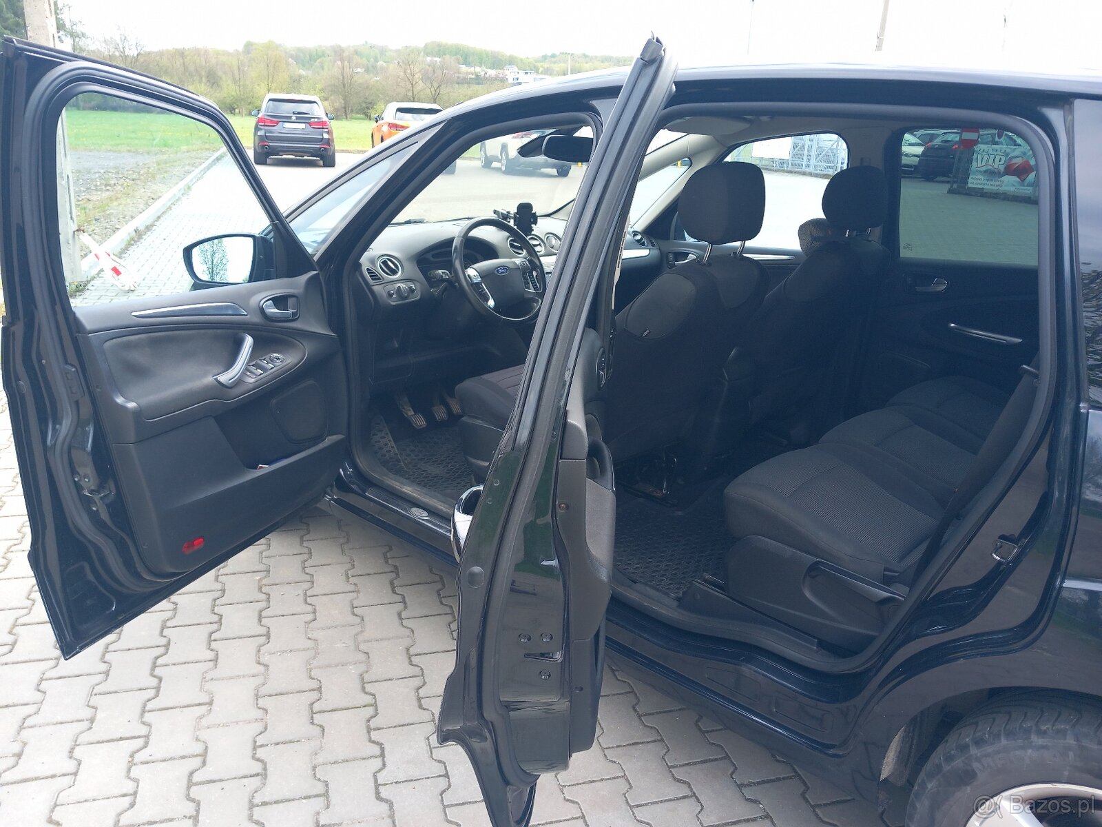S-MAX - 8