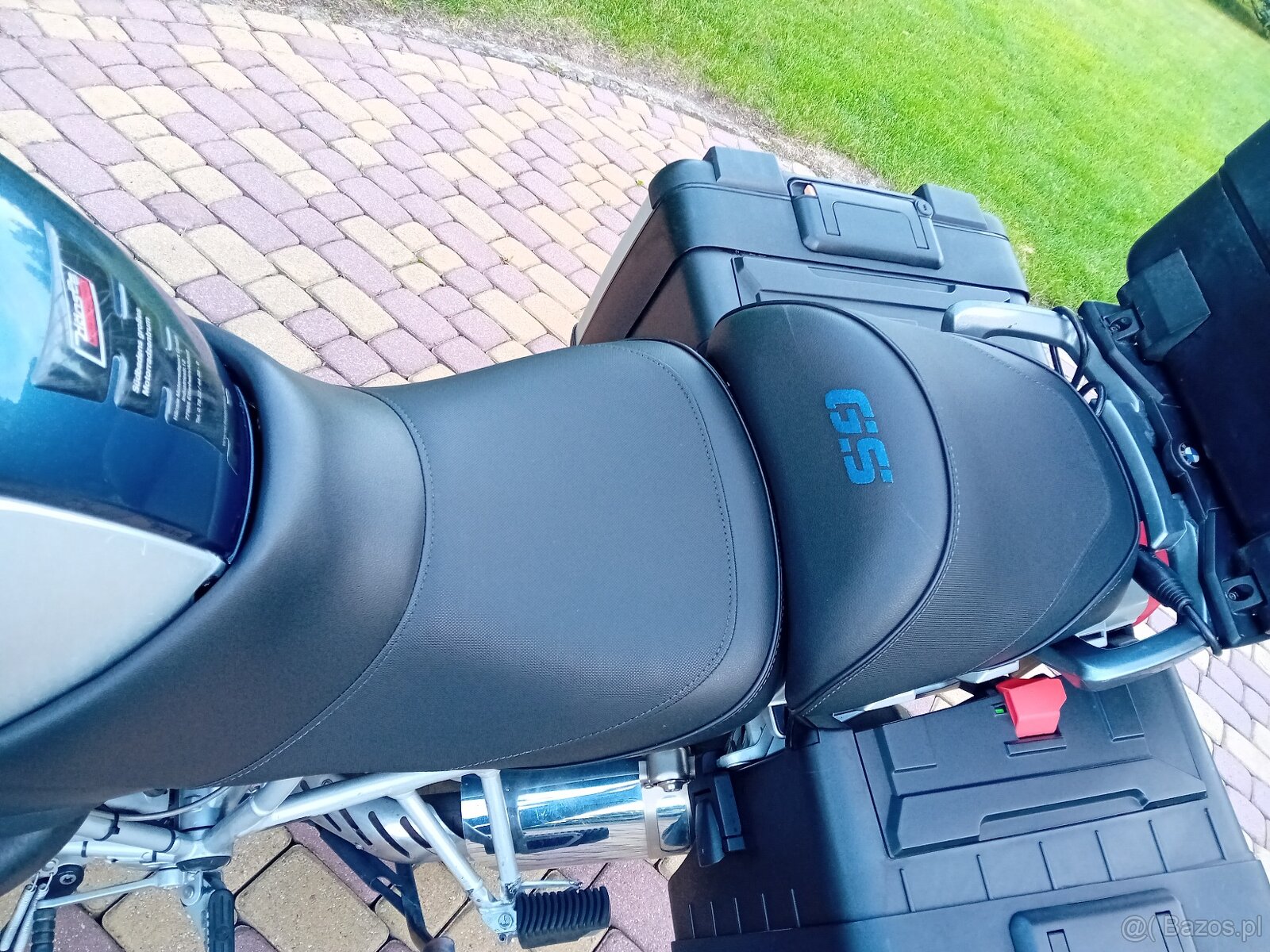 GS 1200 - 8