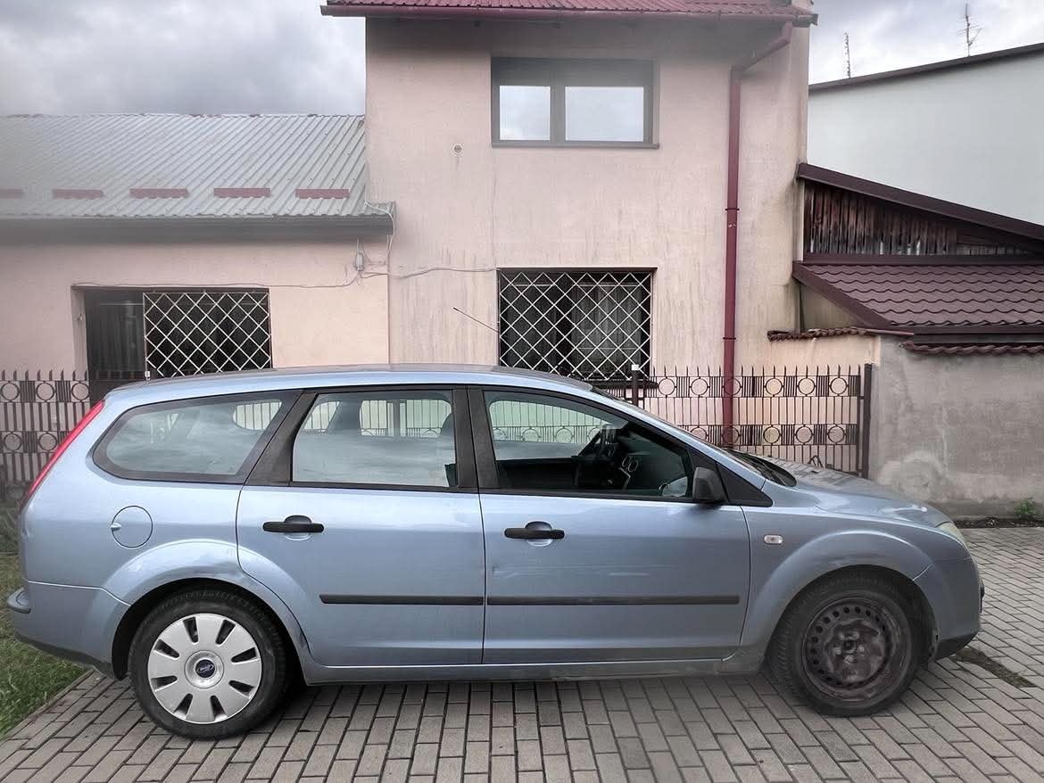 Mam na sprzedaż samochód Ford Focus (2006) - 8