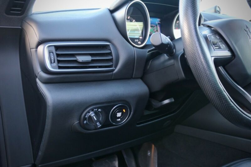 Maserati Levante S Q4 - 8