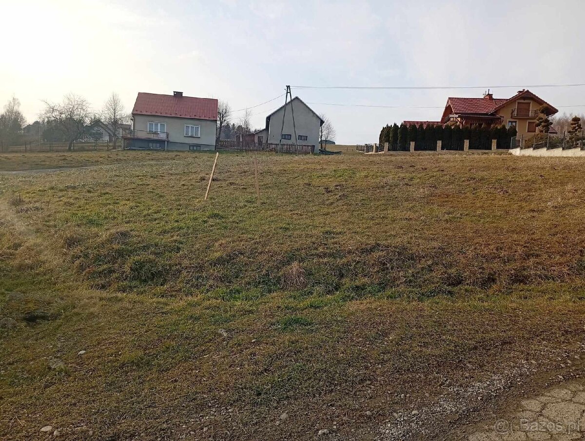 Działka budowlana w pełni uzbrojona - 8