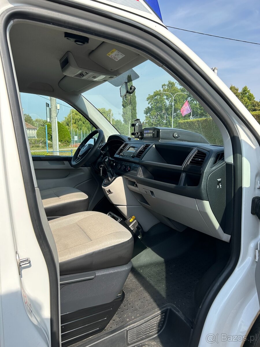 Volkswagen Transporter T6 - 2.0 TDI Ambulans / Karetka 4x4 - 8