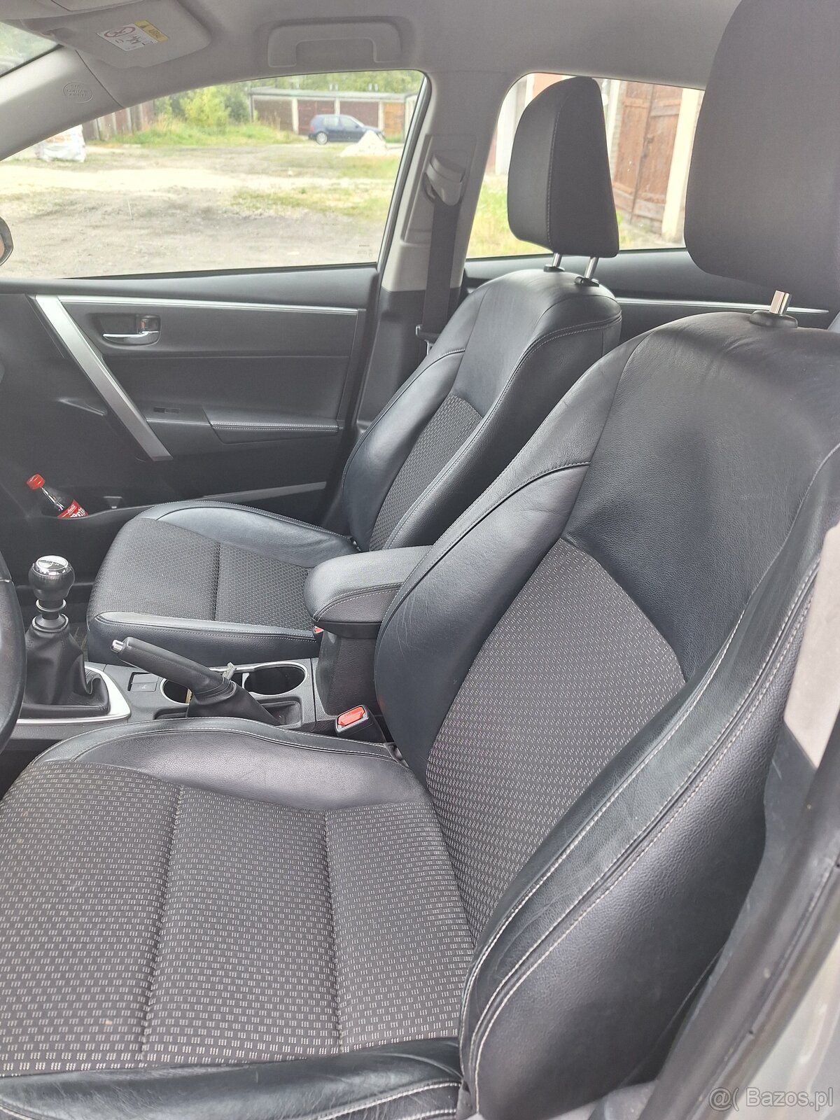 toyota corolla 1,3 sedan serwisowana 2014 r - 8