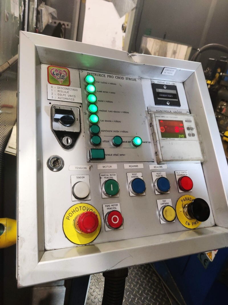 prasa LE 400 C - komplet. linia - 8