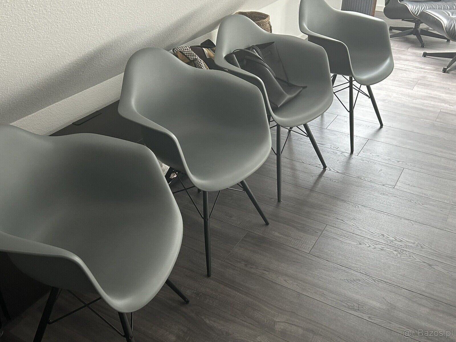 4 Fotel Vitra Eames szaro-czarny - 8