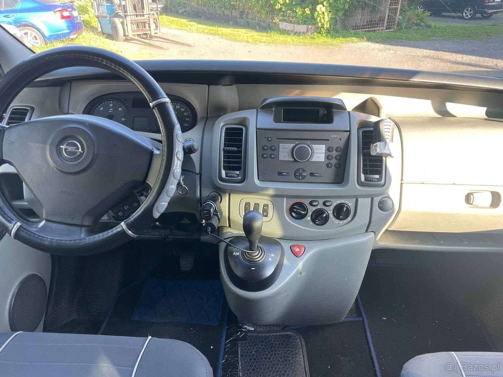 Opel Vivaro 2.0D 84kw, r.2008, 5osobowe, klimatyzacja, autom - 8