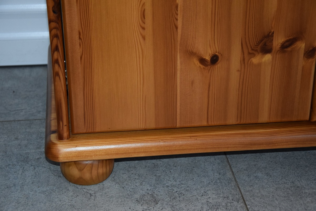 komoda z drewna sosnowego - jak nowa - 8