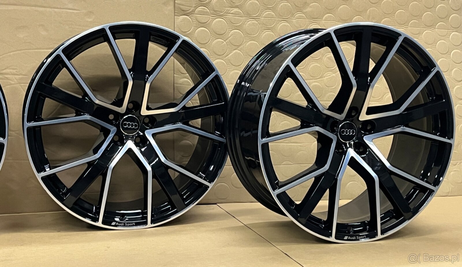 Felgi Audi Q8 SQ8 10J x 22 ET21 4M8601025Q / AQ 5x112 - 8