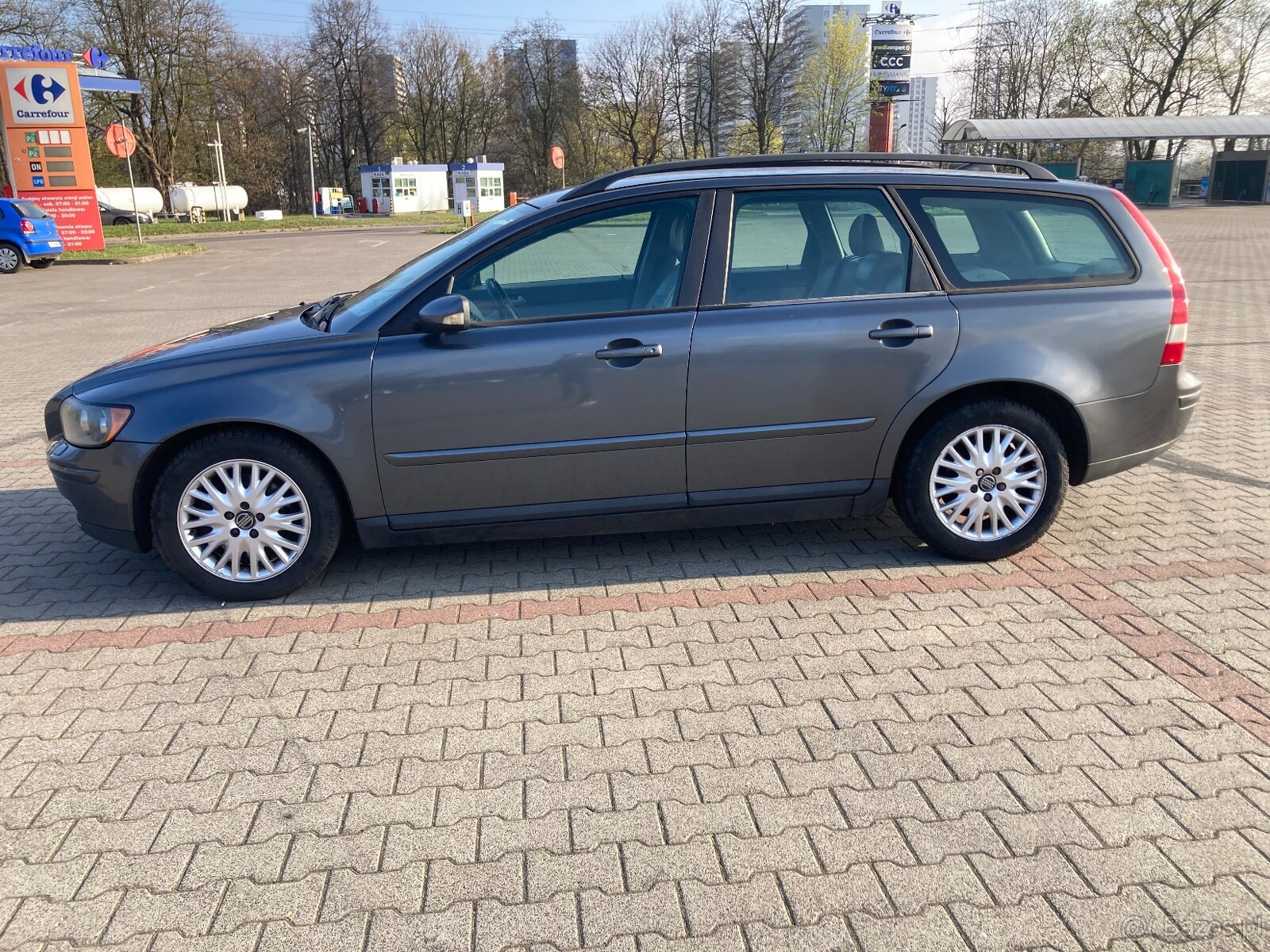 V 50 Bardzo Dobrze Wyposażony - 8