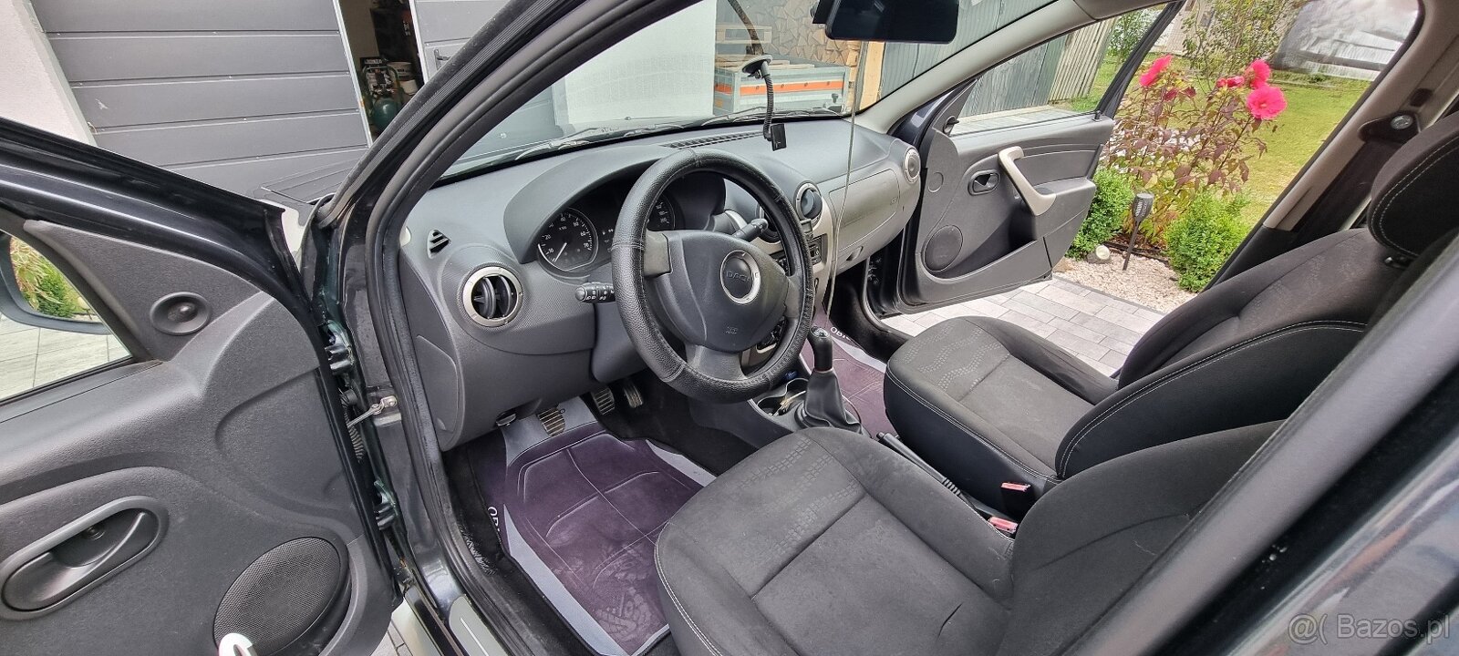 Dacia Sandero Stepway 1.6 - 8