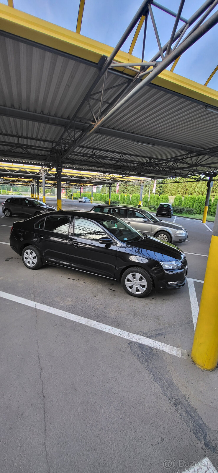 Sprzedam Skodę Rapid - 8