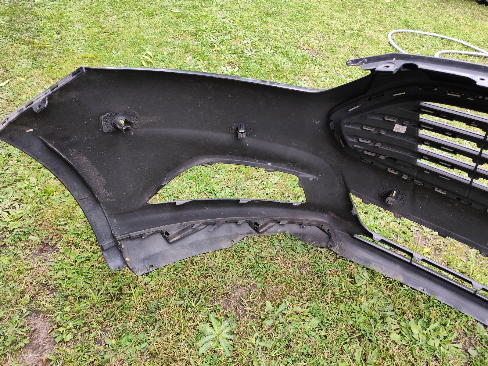 Przedni zderzak do Ford Mondeo MK5 - 8