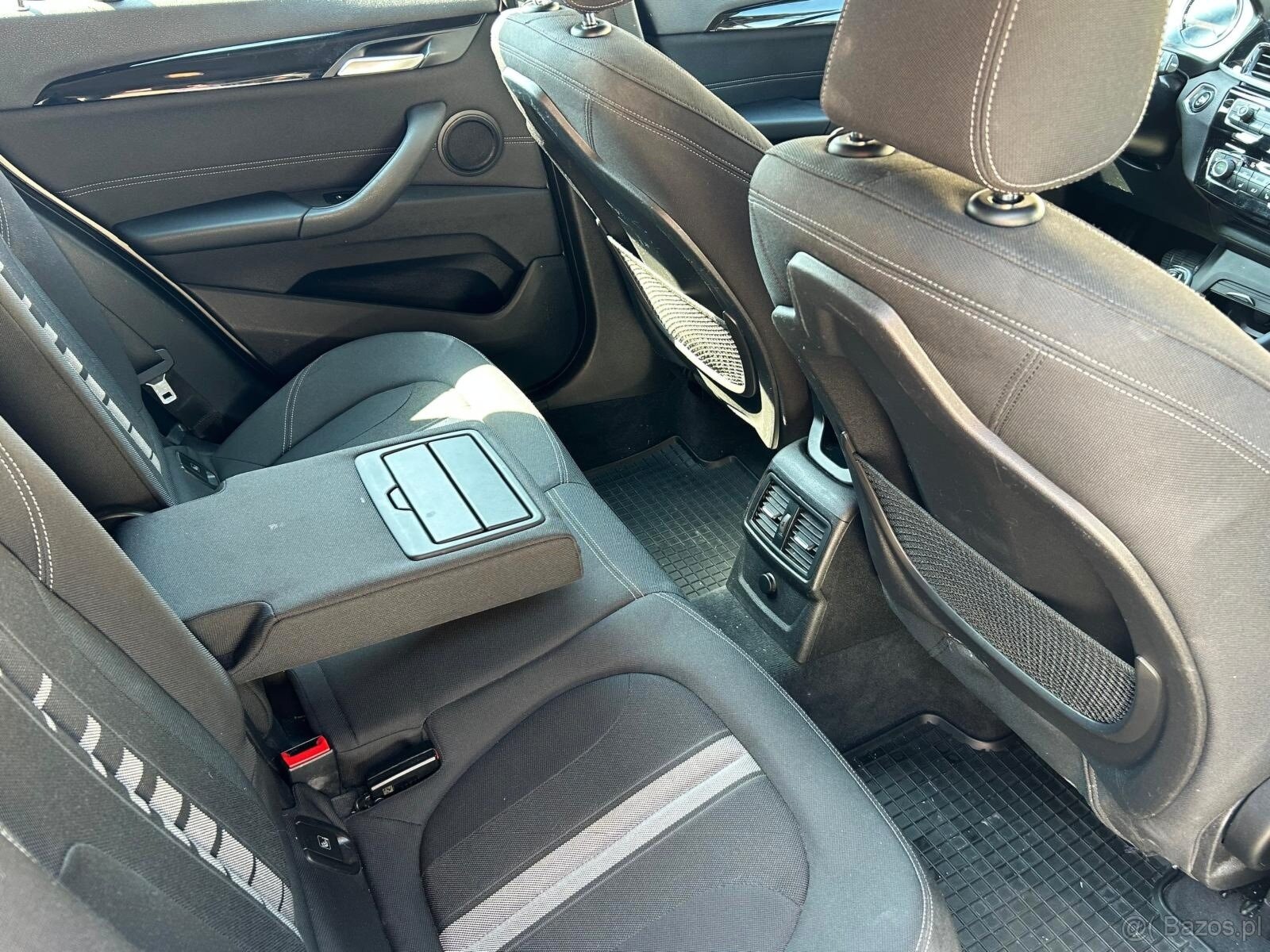 BMW X1 2.0D, XDrive 18d automat 4x4 - 8