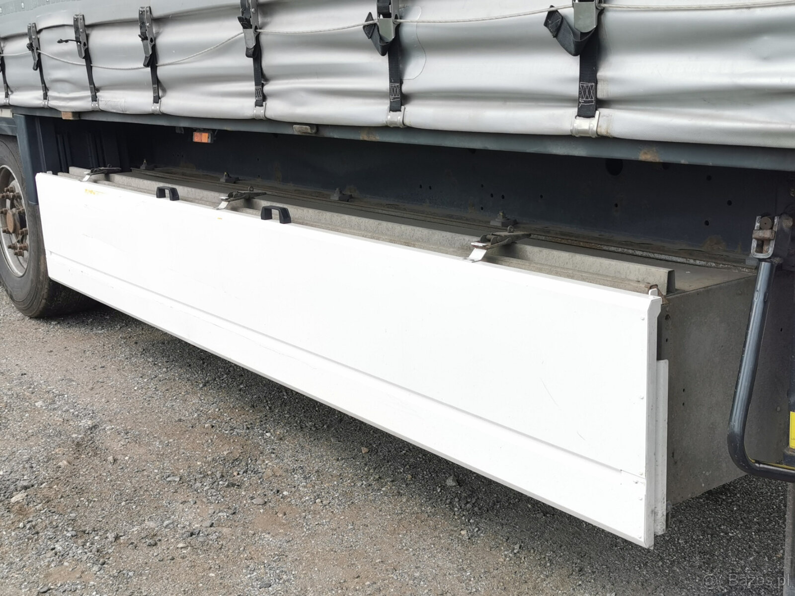 Sprzedam naczepę platformową KRONE - 8