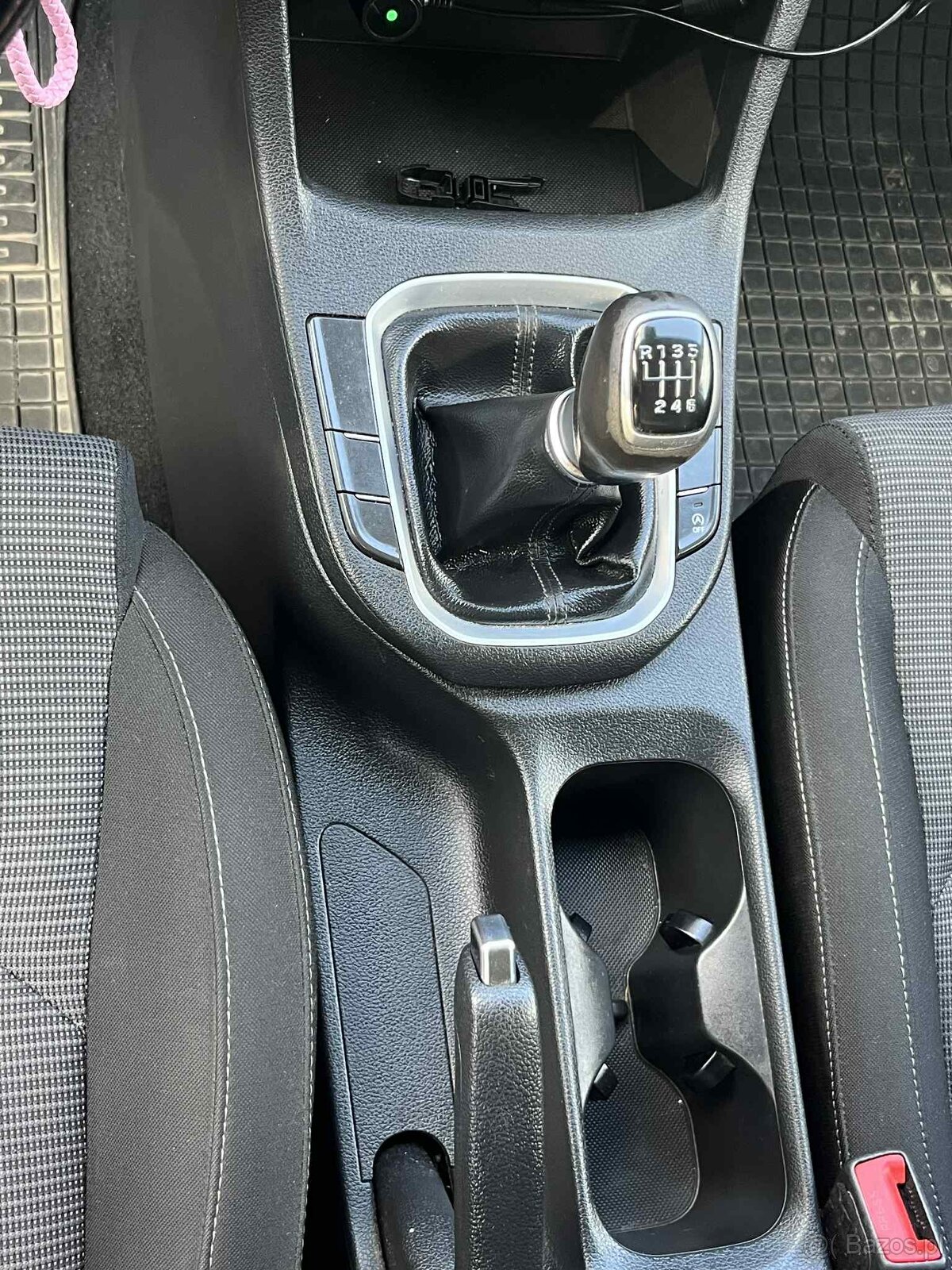 Hyundai i30 czarny - 8