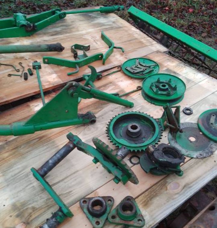 Części John Deere - 8