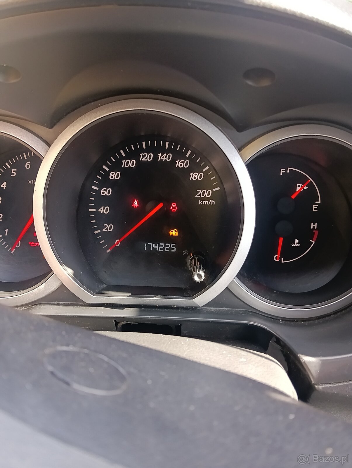 Sprzedam Suzuki Vitara - 8