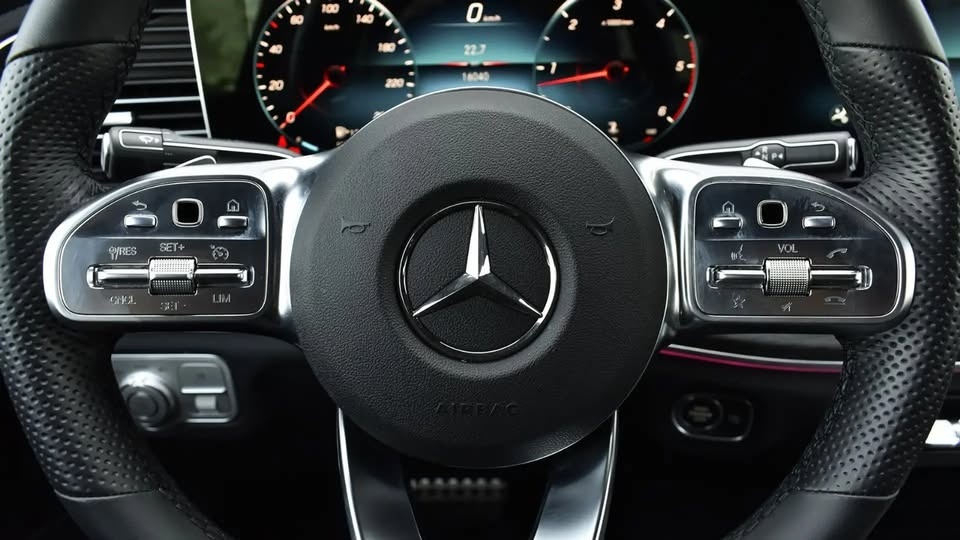 2022 Mercedes-Benz GLE 400d 4Matic Coupe - 8