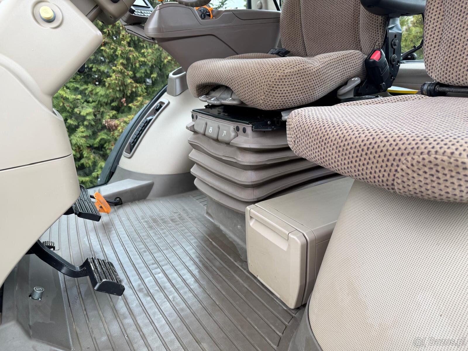 Ciągnik rolniczy John Deere 8370R E23 rok 2016 6700 mth - 8