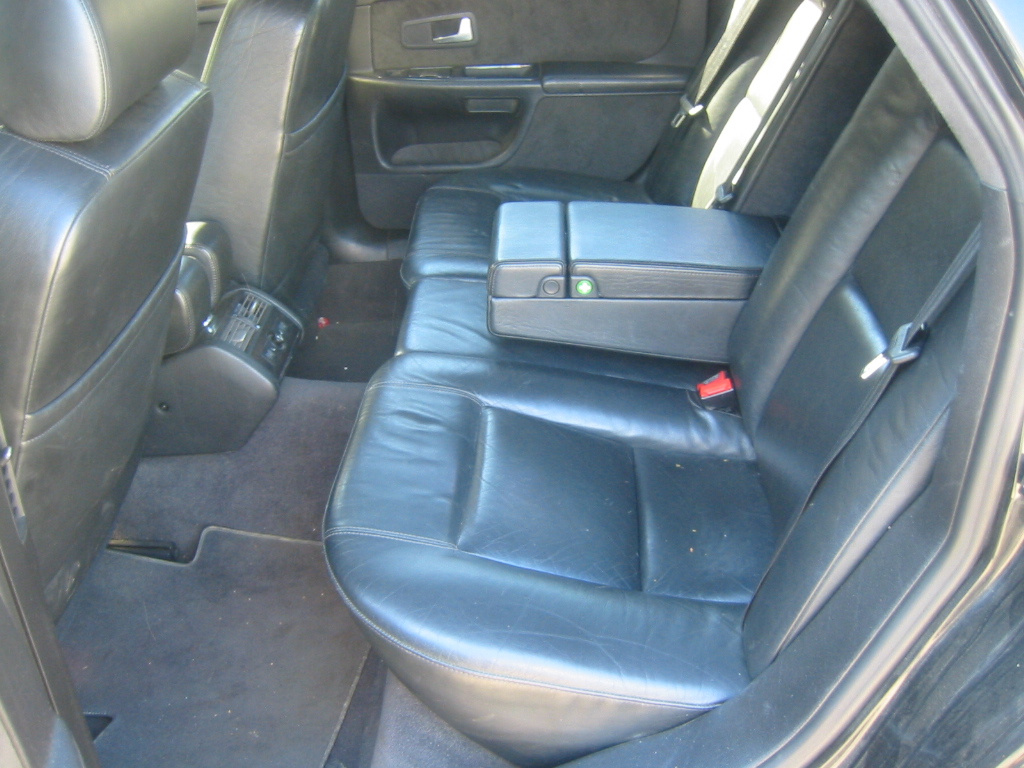 AUDI S8 D2 4.2 250kw - manual cześci - 8