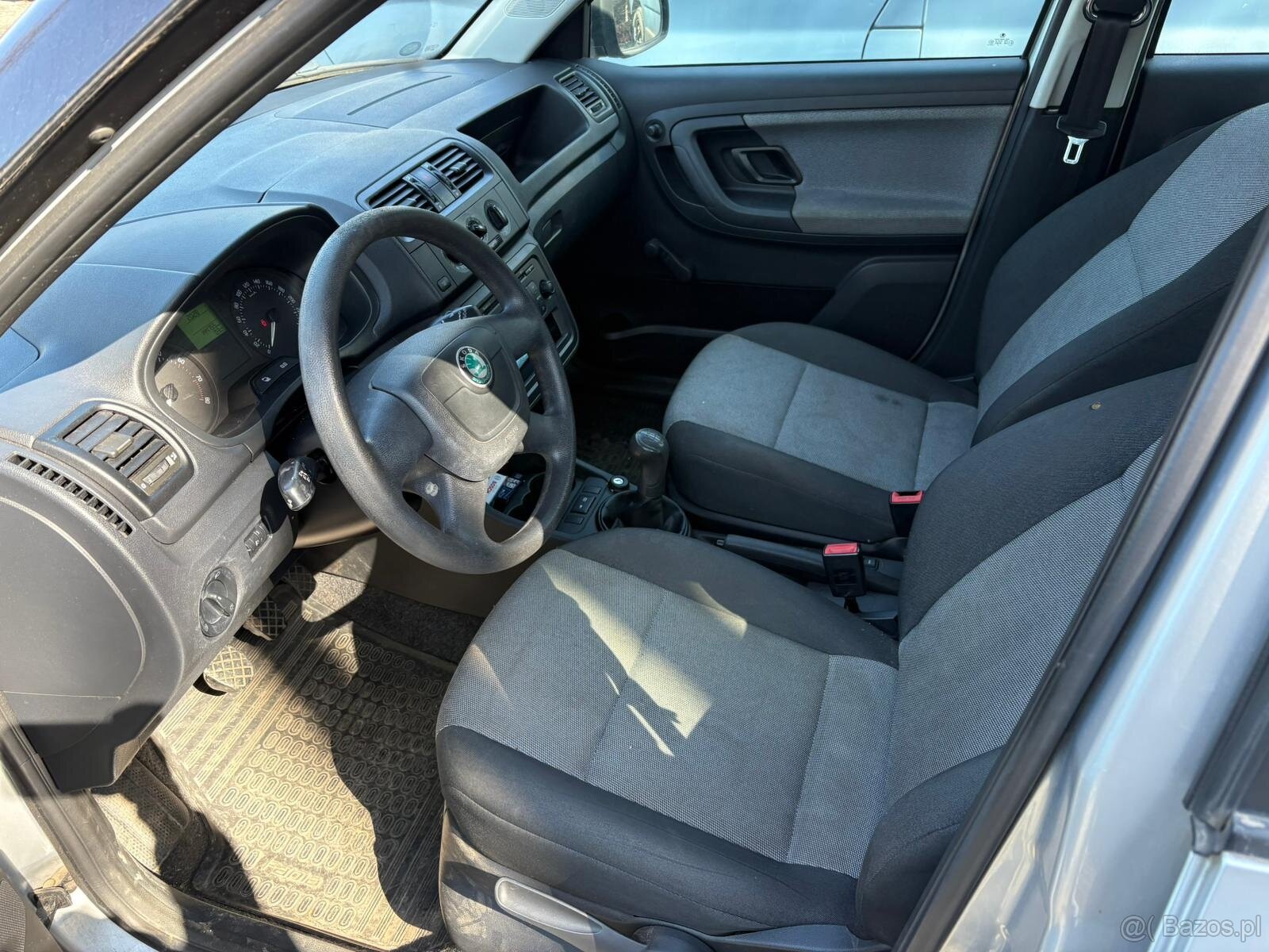 Škoda Fabia 1.2i 51kw, r.2010, klimatyzacja, uszkodzony siln - 8