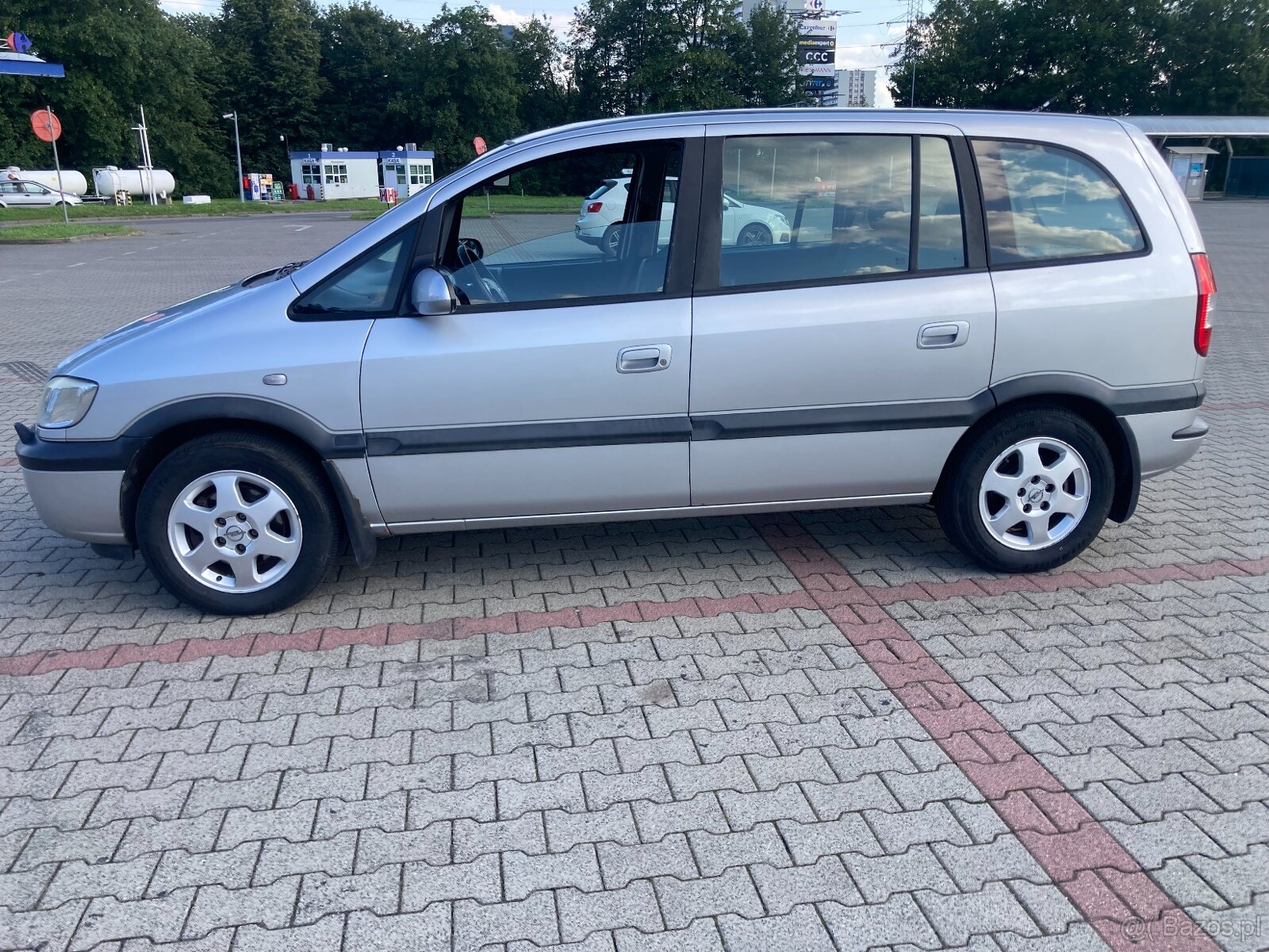 Zafira 7-Osobowa 1.8-Benzyna - 8