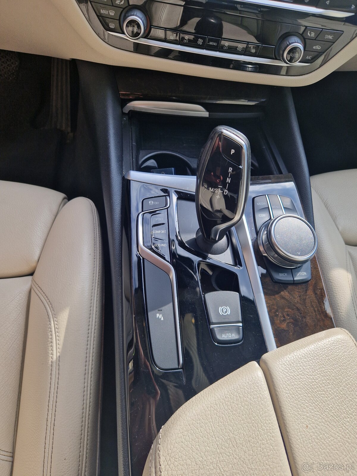 Sprzedam BMW 520D XDRIVE - 8