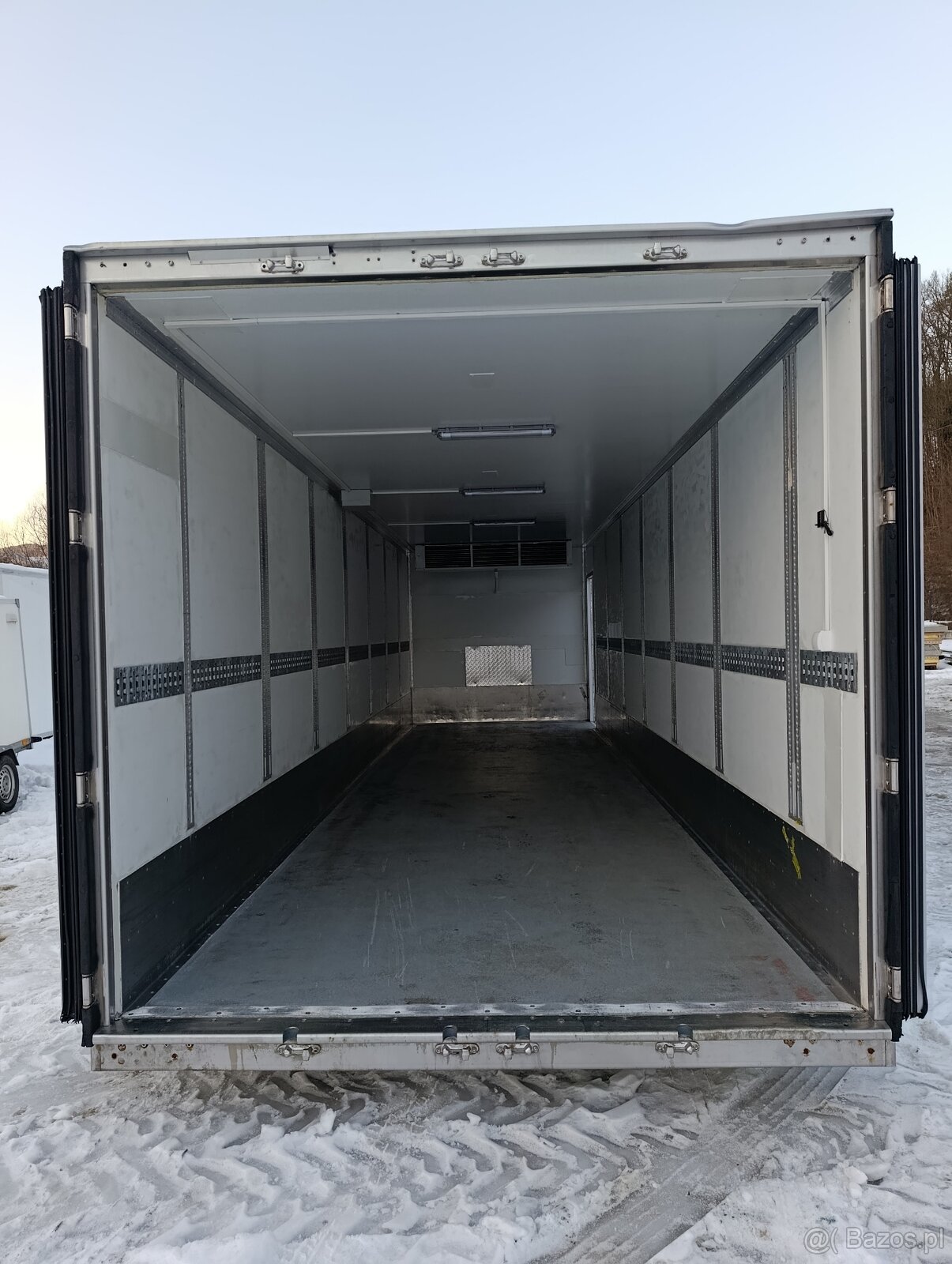 Komora chłodnicza / Kontener Chłodniczy 9m / Chłodnia - 8