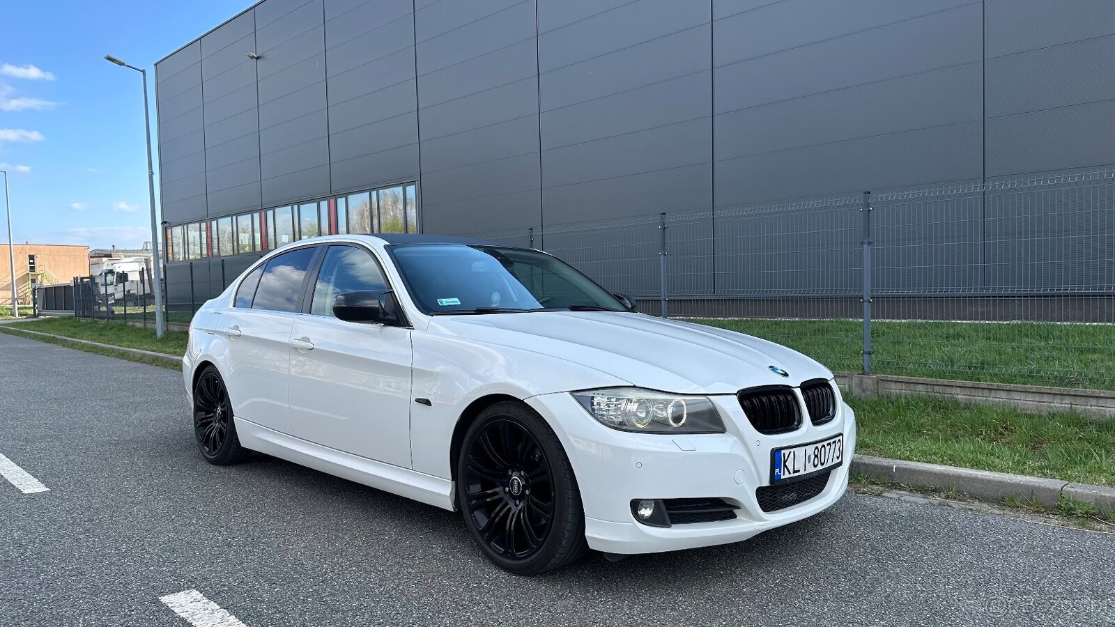 BMW E90 320D 2010r - 8