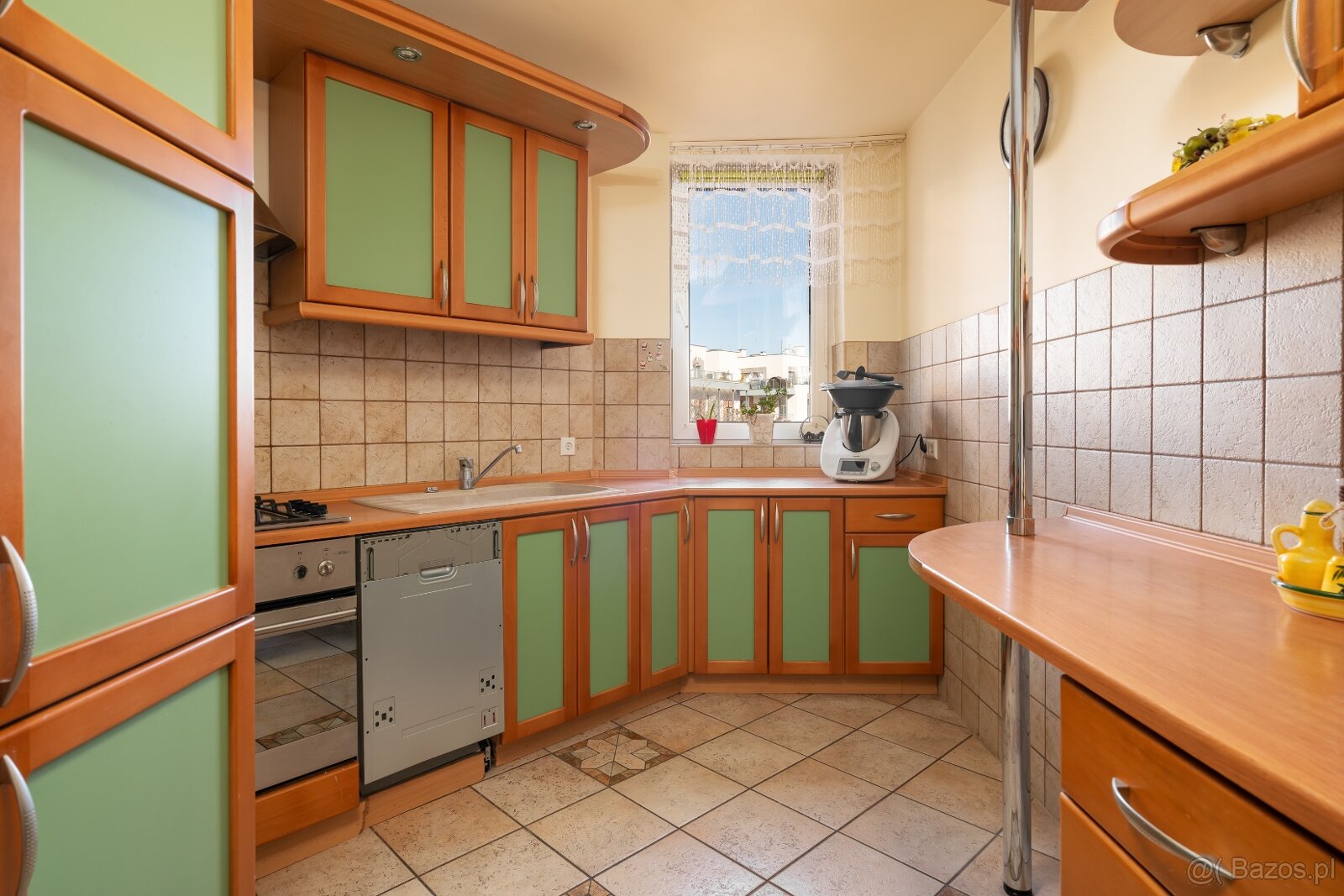 Funkcjonalne 3 pokoje w dobrej lokalizacji - 8