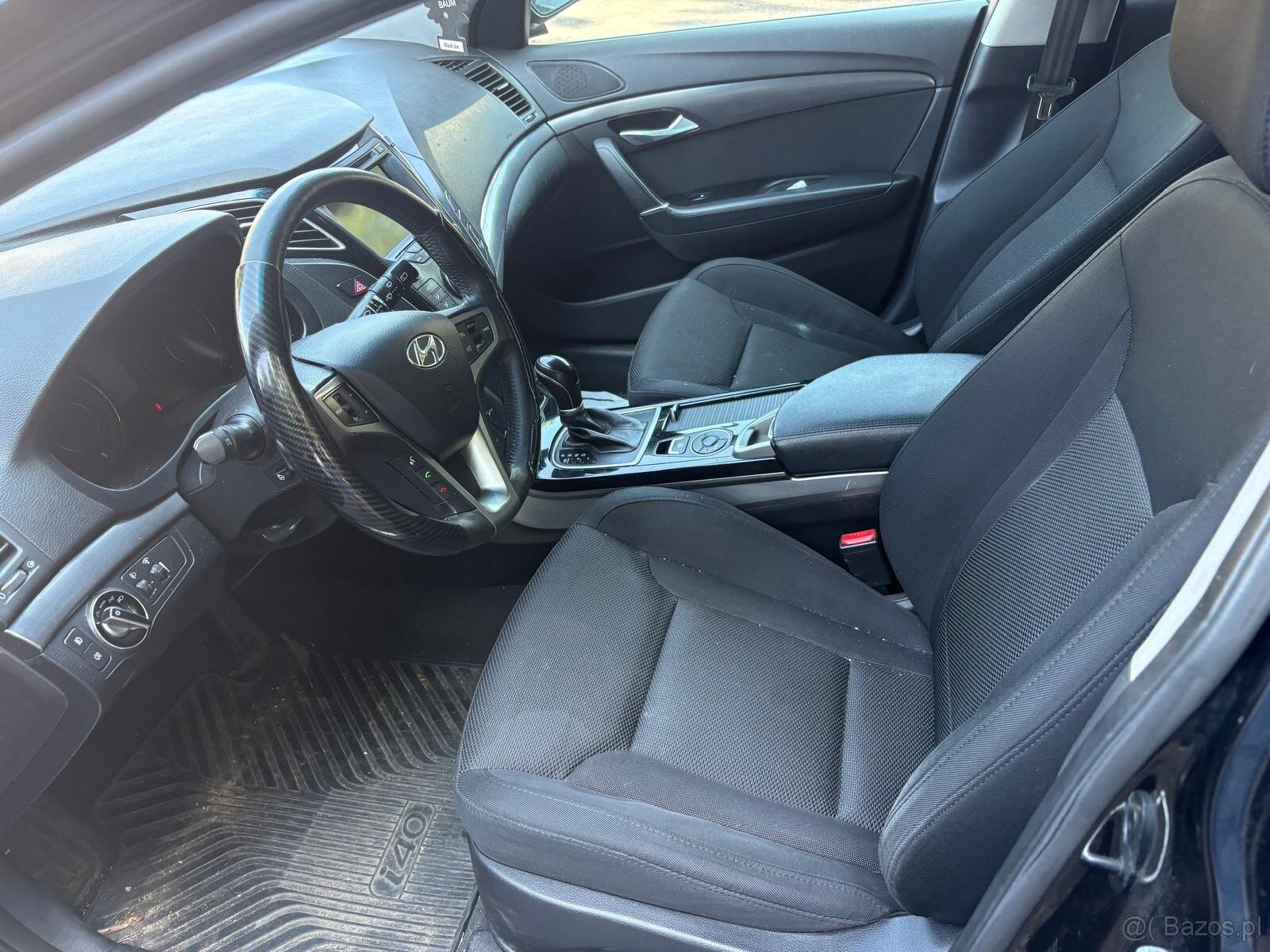 Hyundai I40 1.7 CRDi 100kw, r.2012, klima, automat - 8