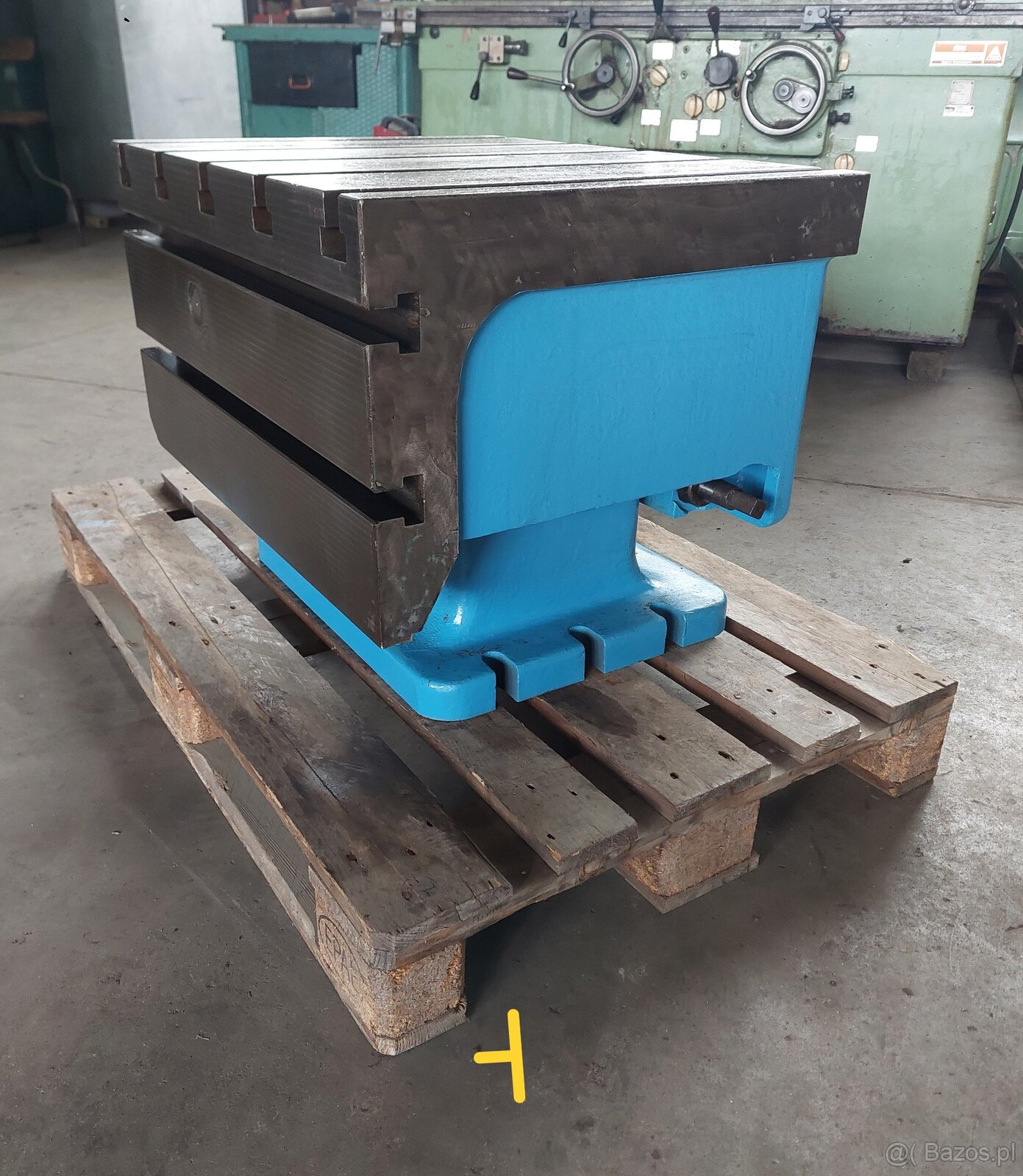 Kątowniki żeliwne, płyty mocujące, kostki - 8