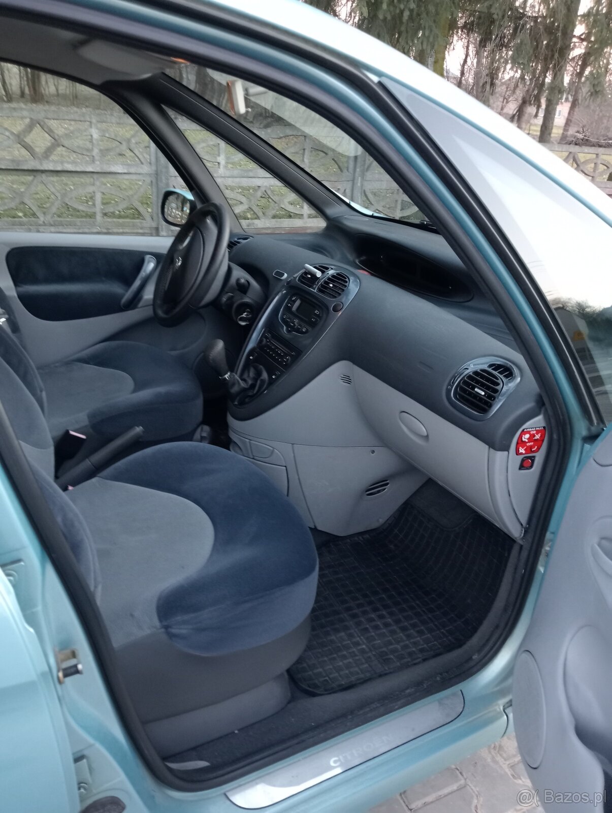 Samochód osobowy - 8