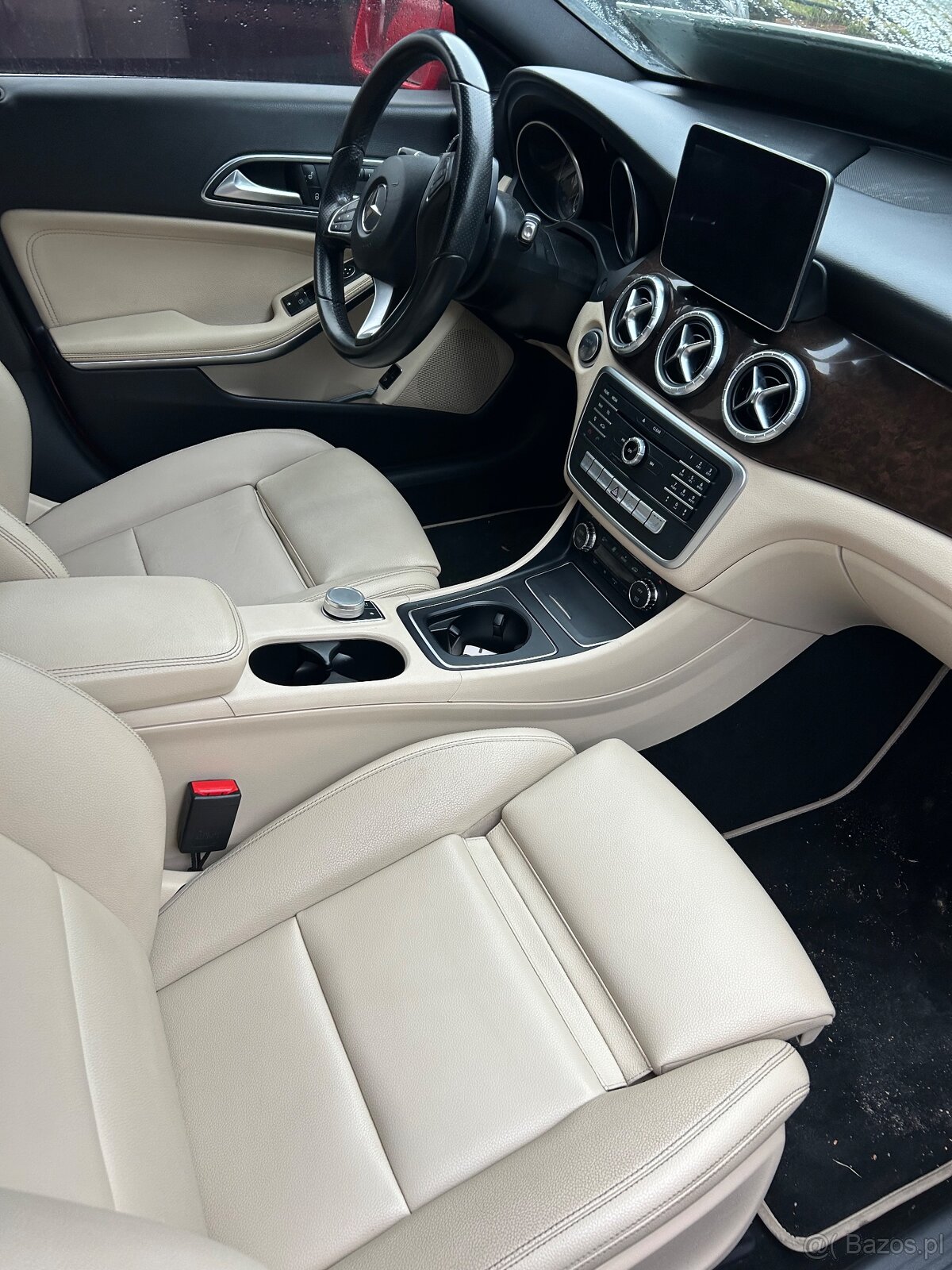 Mercedes cla 250 4matic - 8