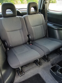 Sprzedam Toyota RAV4 4x4 - 8