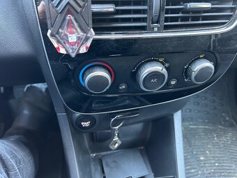 Renault Clio 0.9 TCe tempomat - 8